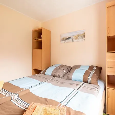 Ostsee-ferienhaus Im Gruenen * Klockenhagen