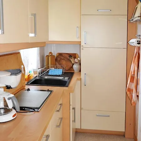 Ostsee-ferienhaus Im Gruenen Tatil Evi