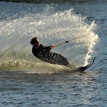 Ostsee-ferienhaus Im Gruenen Σπίτι διακοπών Klockenhagen
