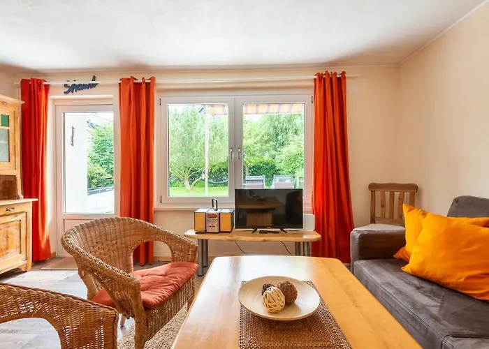 Ostsee-ferienhaus Im Gruenen Vakantiehuis